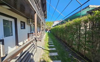 Pensiune de vanzare in Costinesti la doar 0.9 m distanta de plaja - Poză 1