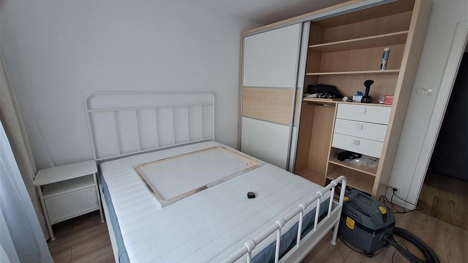 Etaj 1 4 camere  Complexul Studentesc-aproape de Sala Olimpia - Poză 28