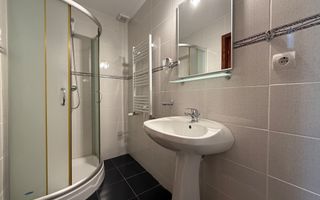 Casa / Pensiune 5 dormitoare Manastirea Humorului - Poză 5