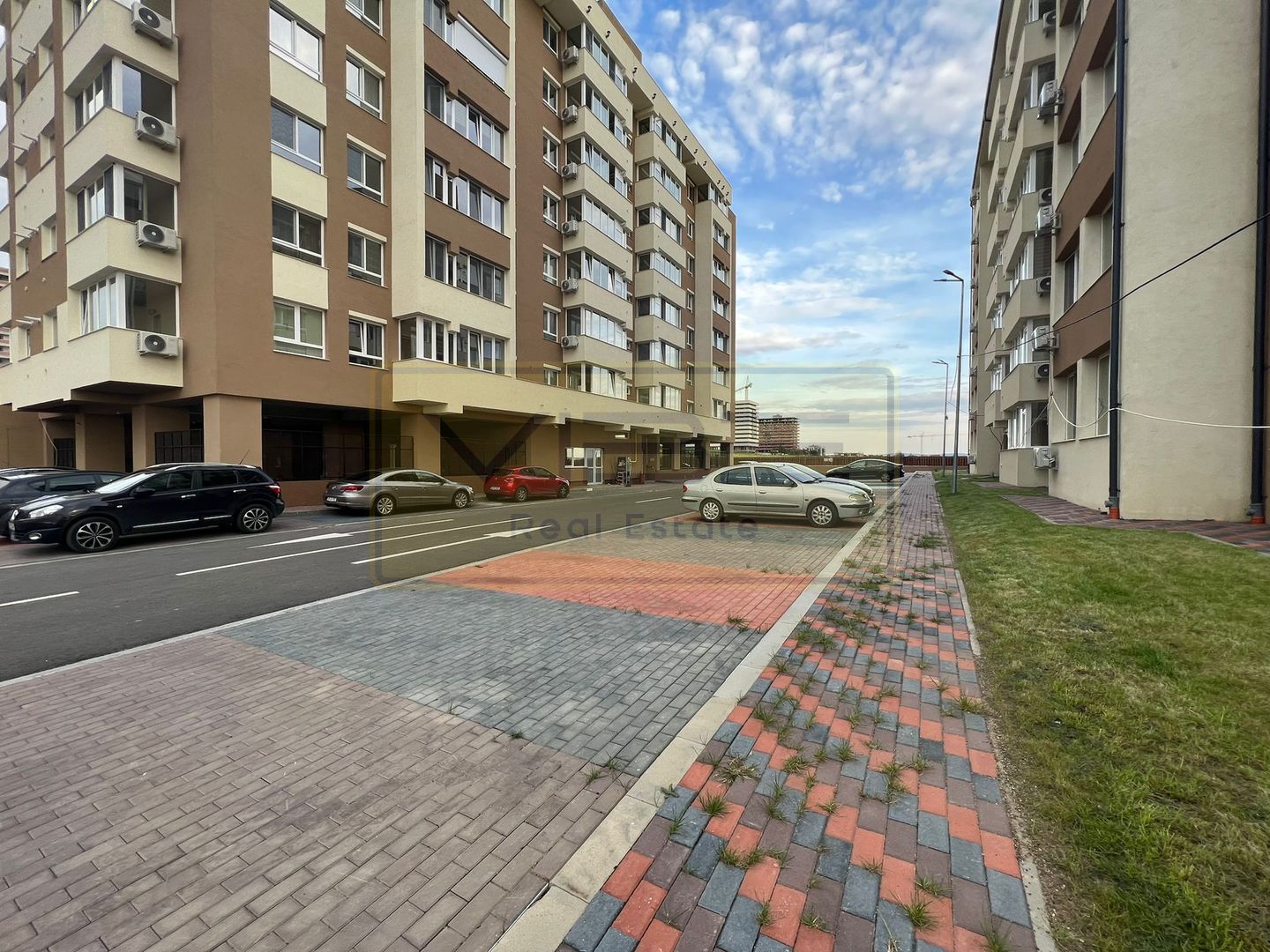 Apartament 3 camere 2 bai+parcare acoperita Copou - Poză 33