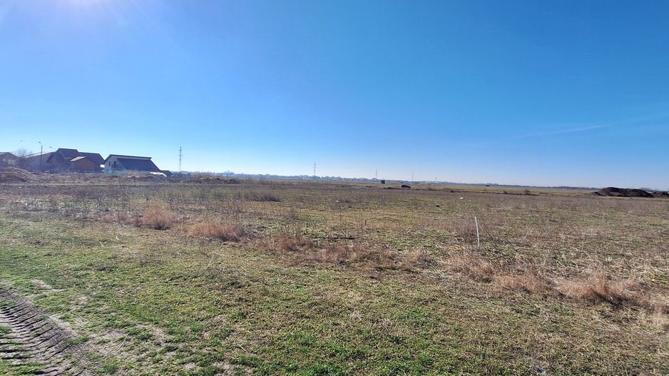 Teren - LOCUINTE COLECTIVE CU FUNCTIUNI COMPLEMENTARE - Poză 2