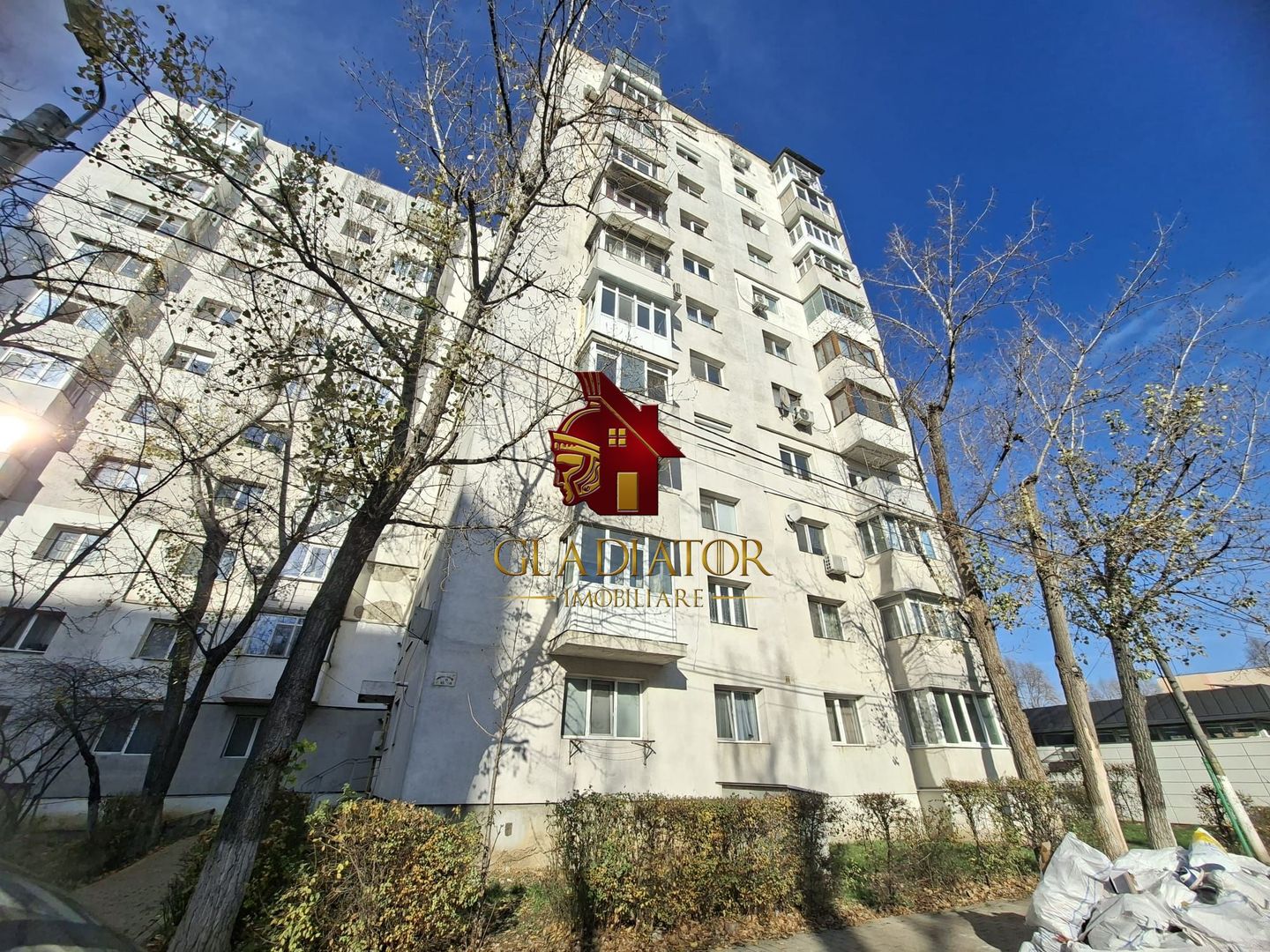 Garsoniera Mircea cel Batran, centrala, lift, parcare in zona, nu rata - Poză 5