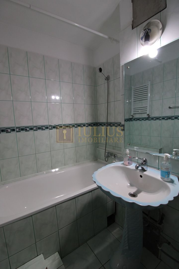 2 camere, centrala proprie, zona Bucovina, loc de parcare langa bloc - Poză 15