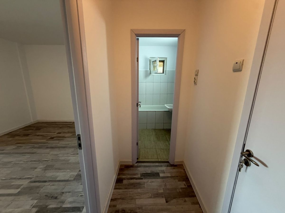 🔑 Vanzare garsoniera – Zona Titan / Matei Ambrozie – ParkLake Mall – Parc IOR - Poză 12