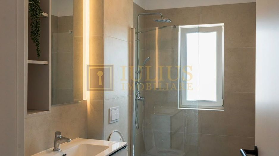Prima inchiriere| 2 camere| Torontalului (Nord)| parcare| balcon - Poză 9