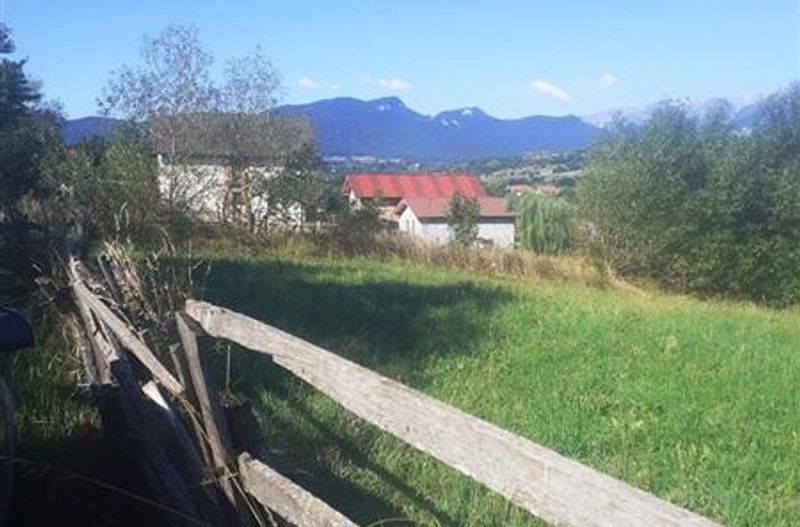 teren pretabil pensiune -casa,Zarnesti,4km de castelul Bran - Poză 3