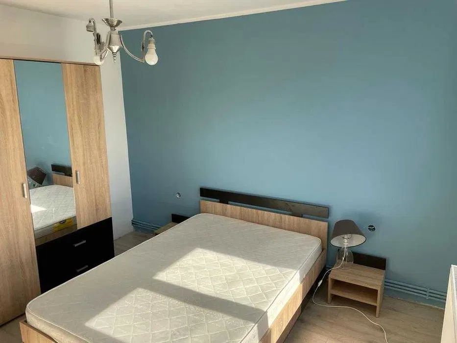 Apartament 2 camere, Mazepa 1,et 3 ,la cheie - Poză 3
