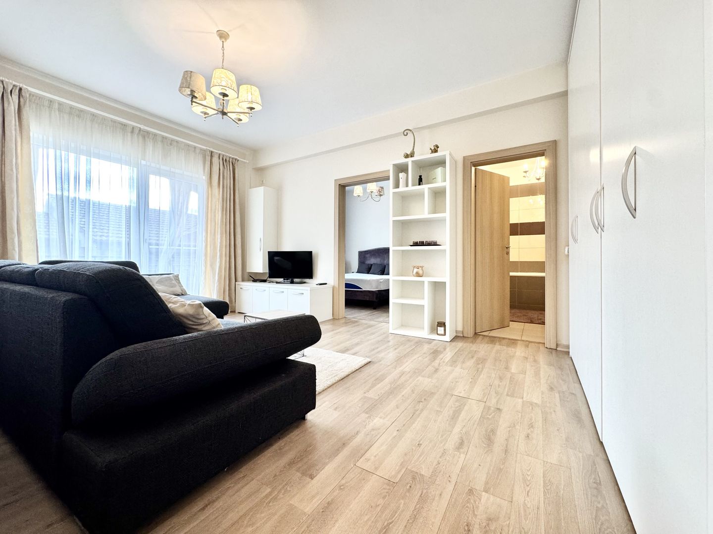 Apartament 2 camere, confort și liniște- parcare acoperita, in Lipovei - Poză 3