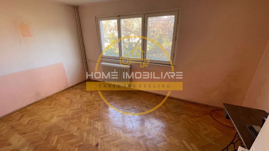 Apartament 3 Camere / 60 mp / zona Tatarasi - Poză 2
