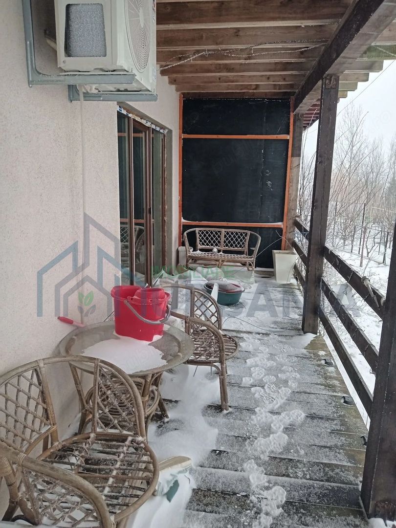 Casă duplex din lemn, Zona Păun Bârnova, vedere panoramică - Poză 1