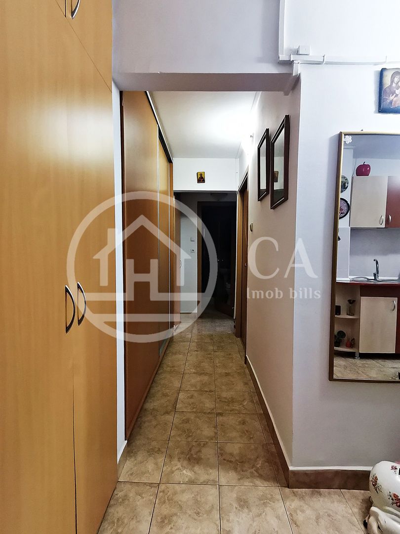 Apartament cu 3 camere de vanzare in zona Decebal, Oradea - Poză 7