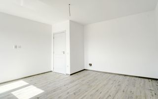 CASA  5 CAMERE IZVOR-TARLUNGENI - Poză 15