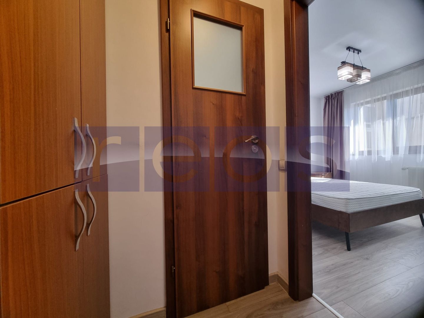 VANZAE 2 CAMERE  -IANCU DE HUNEDOARA - Poză 8