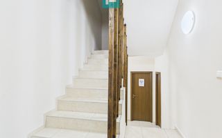 Casă  spațioasă cu 5 camere, Aradului - Poză 19