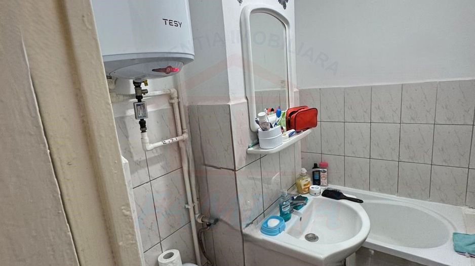 46.500 euro, 2 camere, decomandate, Micro 19 - Poză 7
