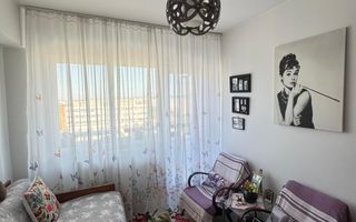 Apartament cu 3 camere/ 70mp/ zona Podu Ros - Poză 1