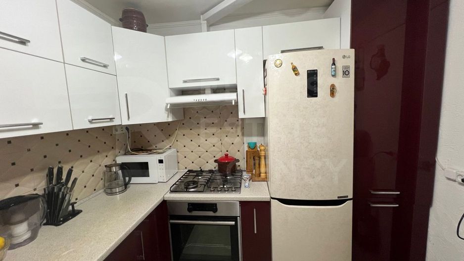 Vânzare, apartament la sol, 2 camere, str. Mihail Kogălniceanu, Centru - Poză 3