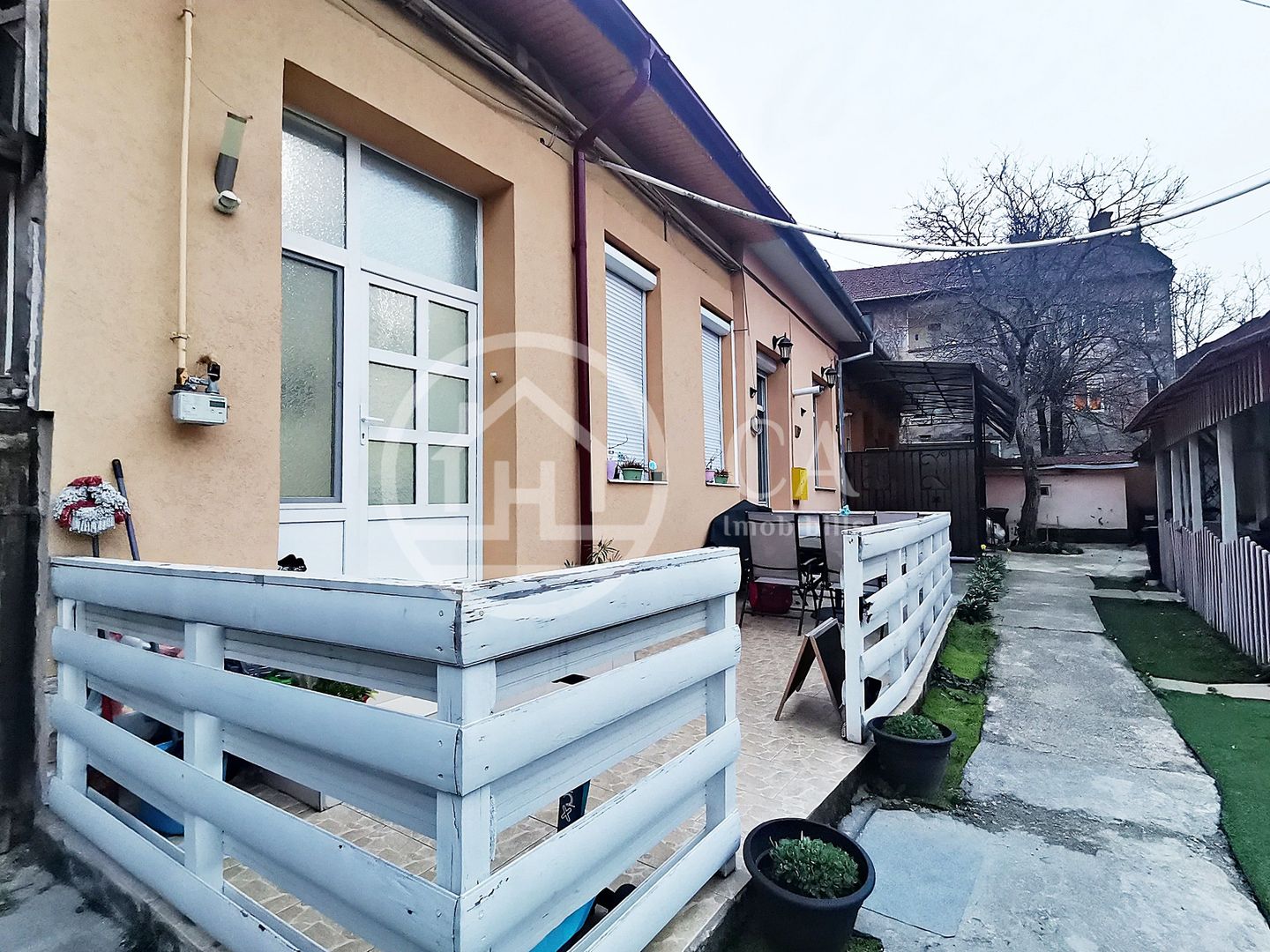 Apartament cu 3 camere la curte comuna de vanzare Ultracentral, Oradea - Poză 12