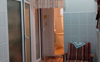 Apartament 2 camere, decomandat, etaj4/5, Micro 20 - Poză 3