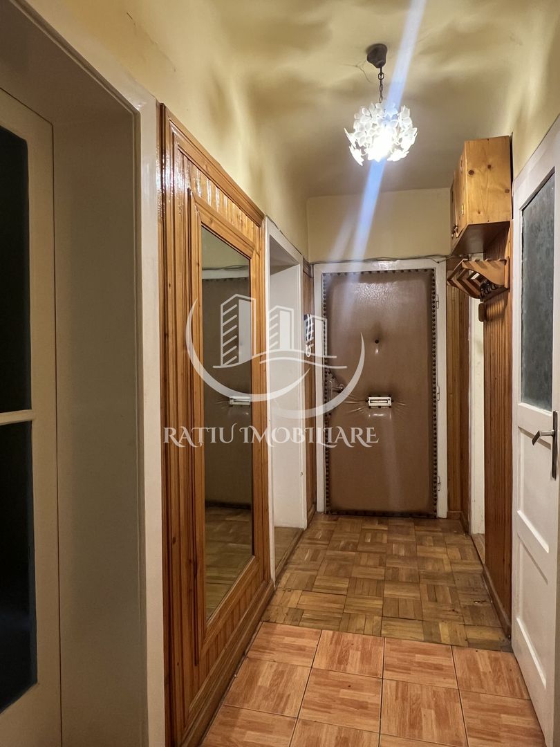Apartament cu 2 camere | Parcare Supraterana | etajul 1 | Central | Oradea - Poză 10