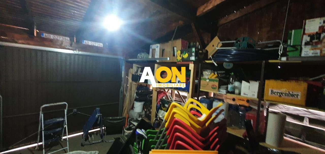 Casa 10 camere, 1000 mp teren, la asfalt, Barabant - Poză 26