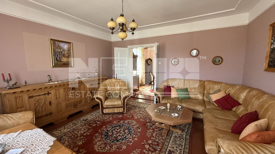 Casă ultracentrală | Rădăuți | 570 mp teren | 100 mp construiți - Poză 1