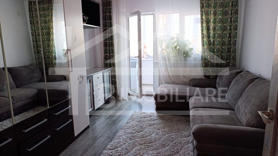 Apartament cu 3 camere, 52mp, Zona Dambu Pietros - Poză 1