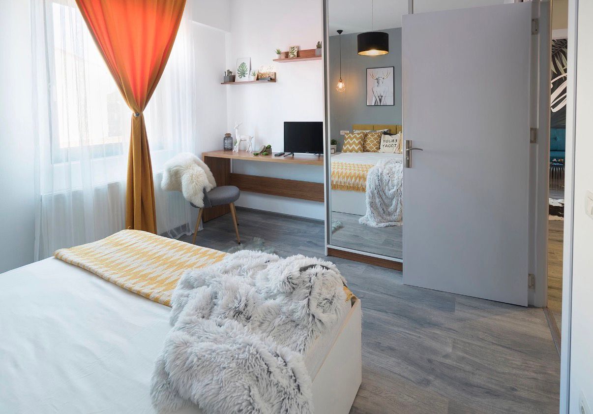 AP. 2 CAMERE UNIRII, CENTRALA PROPRIE,BUCATARIE INCHISA,MOBILAT MODERN - Poză 2