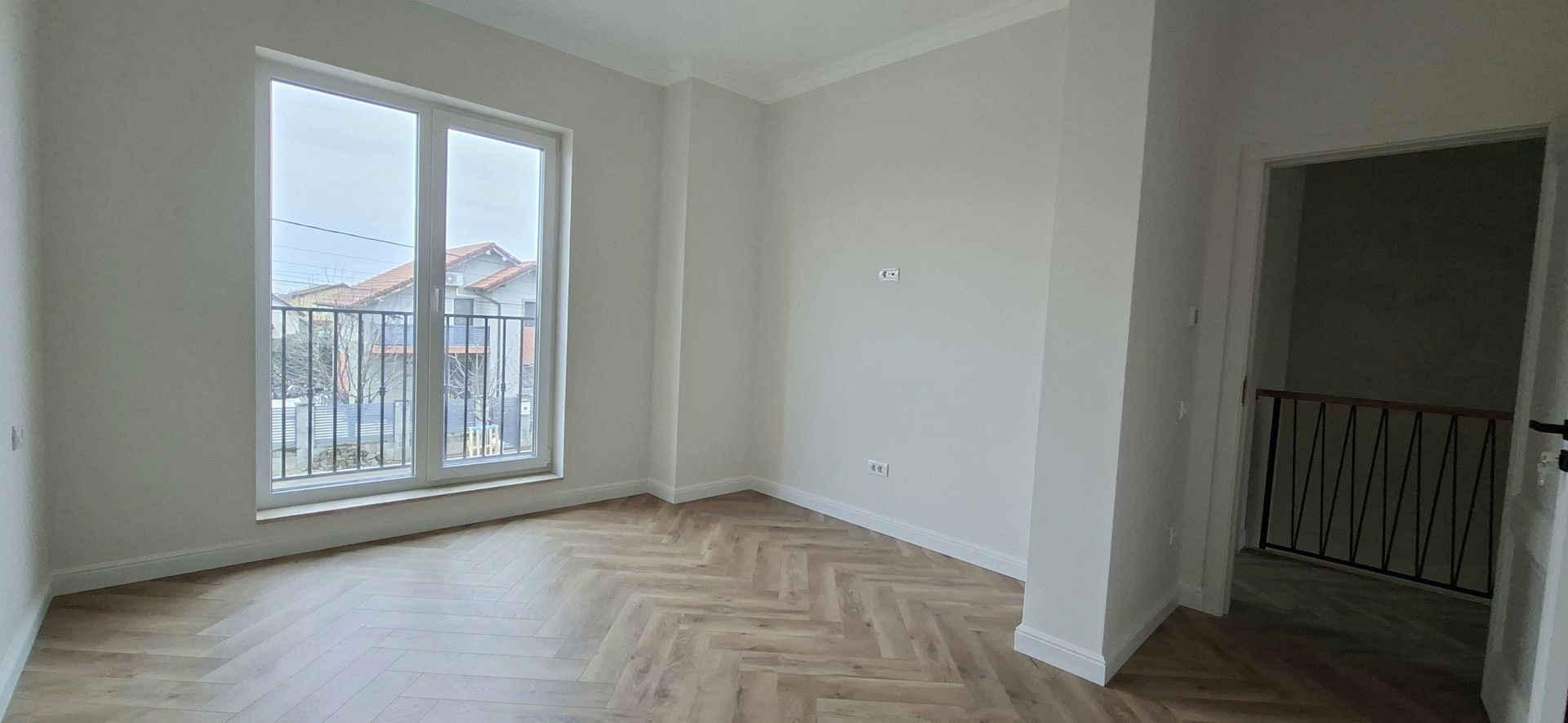 Duplex cu 4 camere - Parcul central Dumbravita - Poză 10