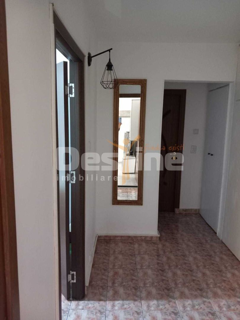 Apartament decomandat cu 2 camere de închiriat, zona Casa de Cultură - Poză 2