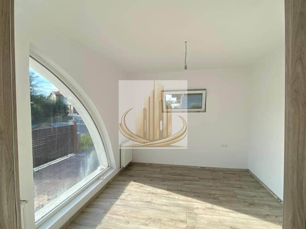 Casă 5 camere, 2 niveluri, intrări și utilități separate – Șag - Poză 14