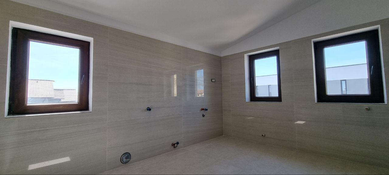 DUPLEX ÎN VILĂ NOUĂ CARTIER VIA CARMINA VLADIMIRESCU - Poză 13