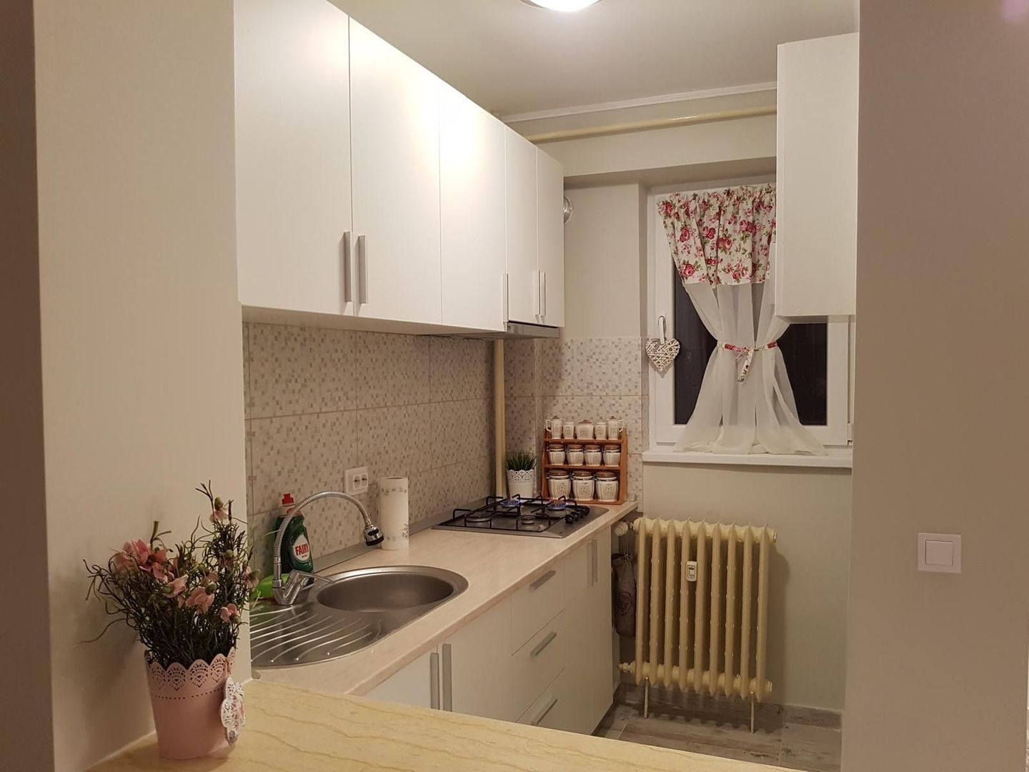 închiriez garsoniera Drumul Taberei - Poză 2