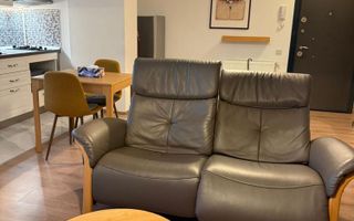 Garsoniera spatioasa, aproape de aeroport - Poză 6