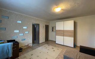 Apartament cu 2 camere langa Teatrul national (centru) - Poză 4