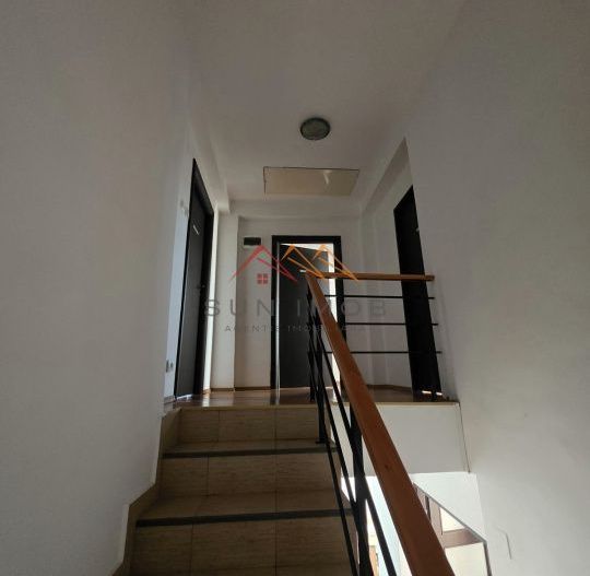 Casa de inchiriat, 4 camere, Muscel, Parc Soceram, Campina - Poză 9