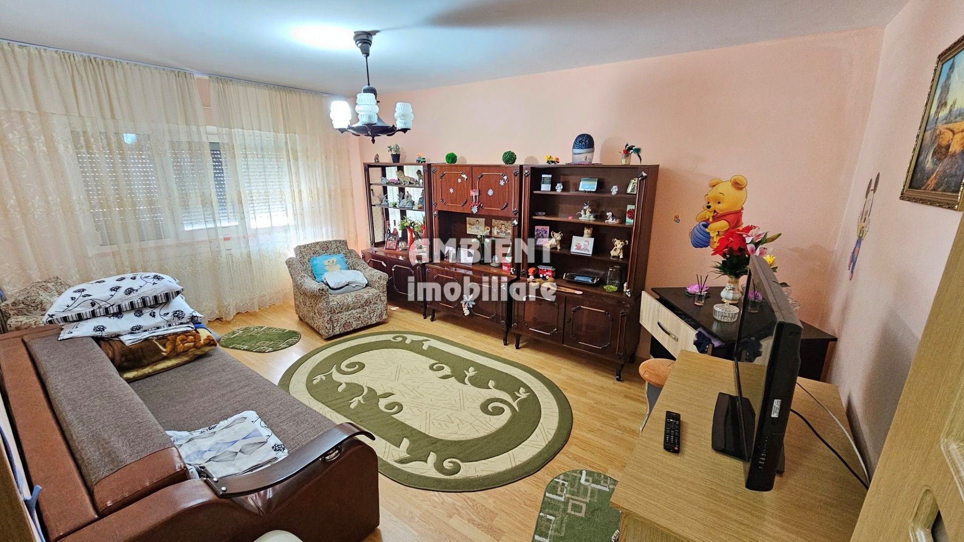 Apartament 2 camere, mobilat și utilat, zona CARTIER; - Poză 1