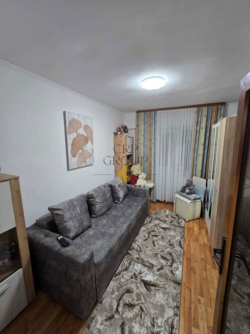 Apartament 3 camere, etaj 2/4, 81 mp totali, zona Urban – Bd. Garii - Poză 1