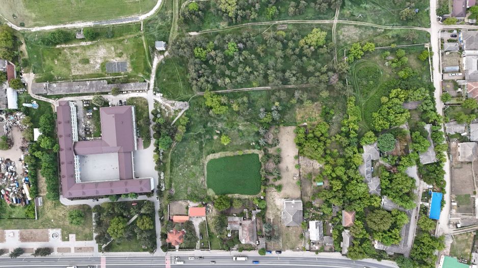 Spre vânzare I Teren pentru construcții I 21,22ari
Prima linie I s. Peresecina - Poză 4