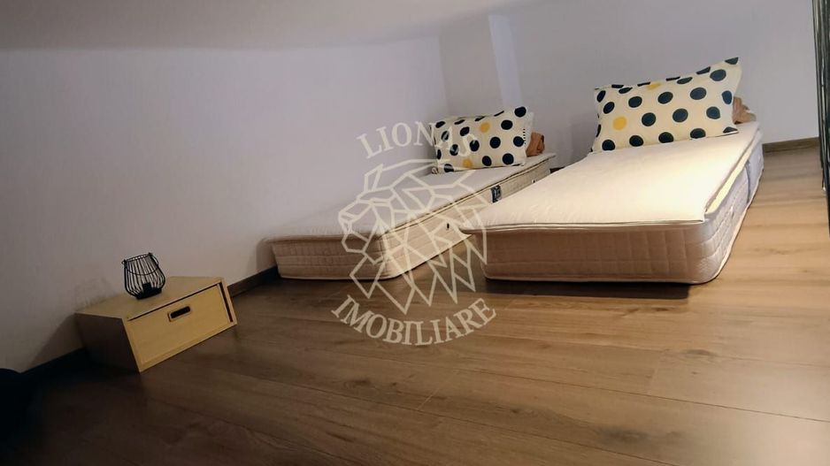 Apartament  vanzare/ inchiriere 37 mp-mezanin 10 mp-zona Ultracentrala - Poză 3