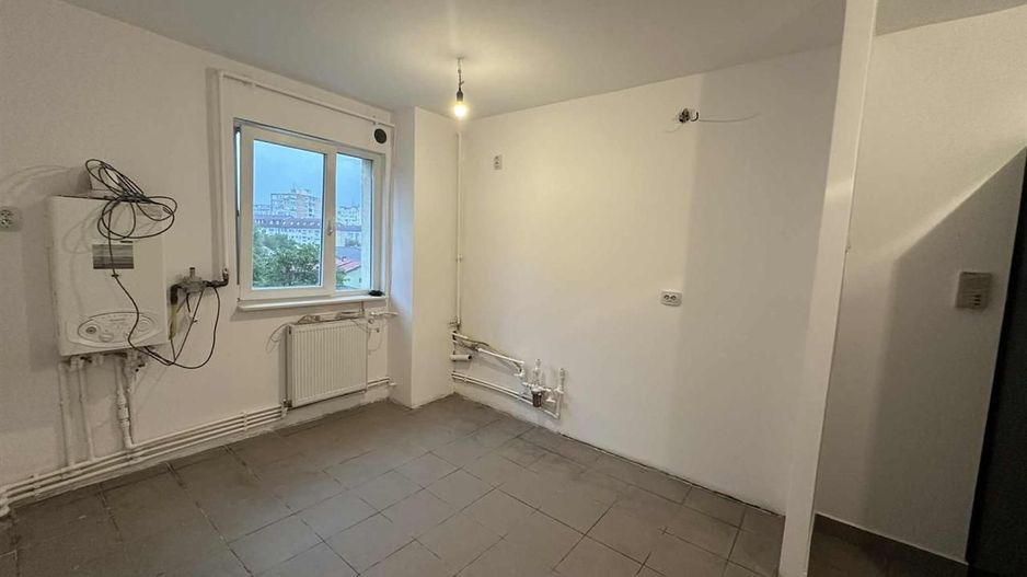 2 cam Sagului-Dambovita  etaj 3 centrala proprie - Poză 2