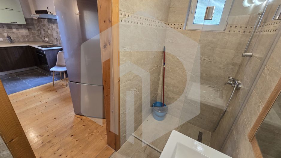 Casa individuala 4 camere teren 3825 mp Cisnadioara - Poză 25