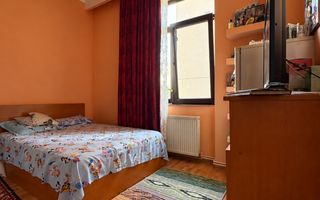 3 camere vila interbelică| Mansardă cu balcon | Unirii - Poză 3