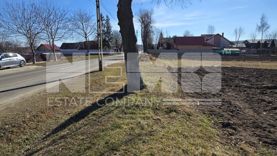 Teren intravilan I 47ari I Pătrăuți - Poză 3