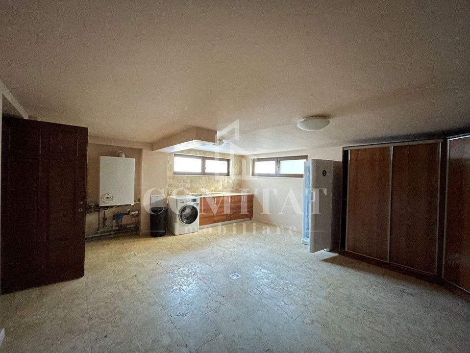 Vilă cu 6 camere de închiriat în cartierul Faget - Poză 22