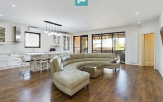 Vilă la sol cu 3 camere în Pârneava - Poză 1