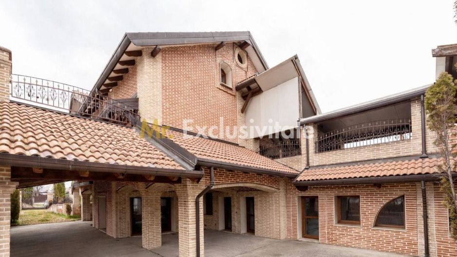 Casa in stil italian - Ștefănești, Argeș-REZIDENTIAL sau AFACEREA DUMNEAVOASTRA - Poză 12