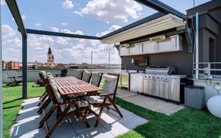 Penthouse 4 camere, ultracentral, Oradea. 800 000 E + TVA. Comision 0 - Poză 20