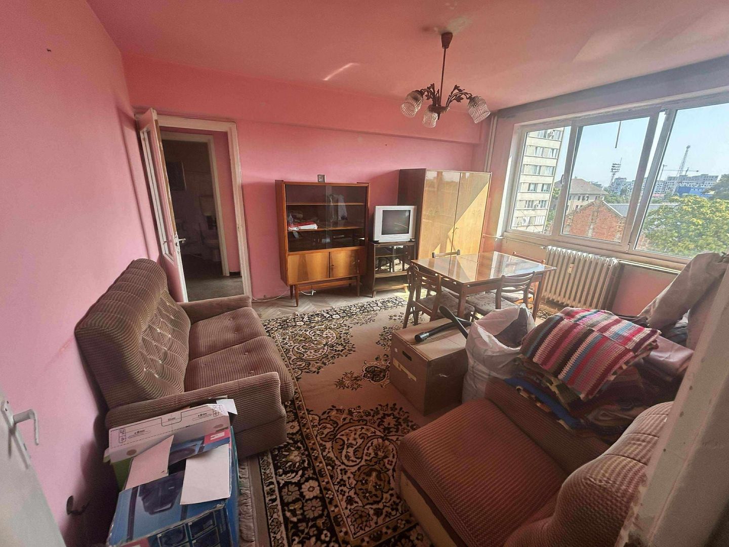 3 Camere | Zona Garii | Etaj Intermediar. - Poză 1