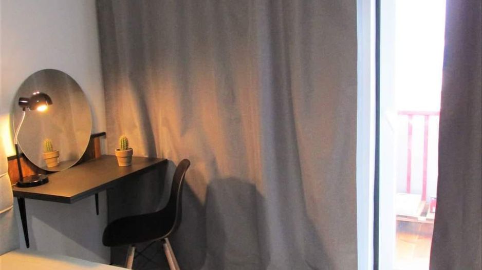 Apartament la Cheie cu parcare zona Balastierei Floresti - Poză 16